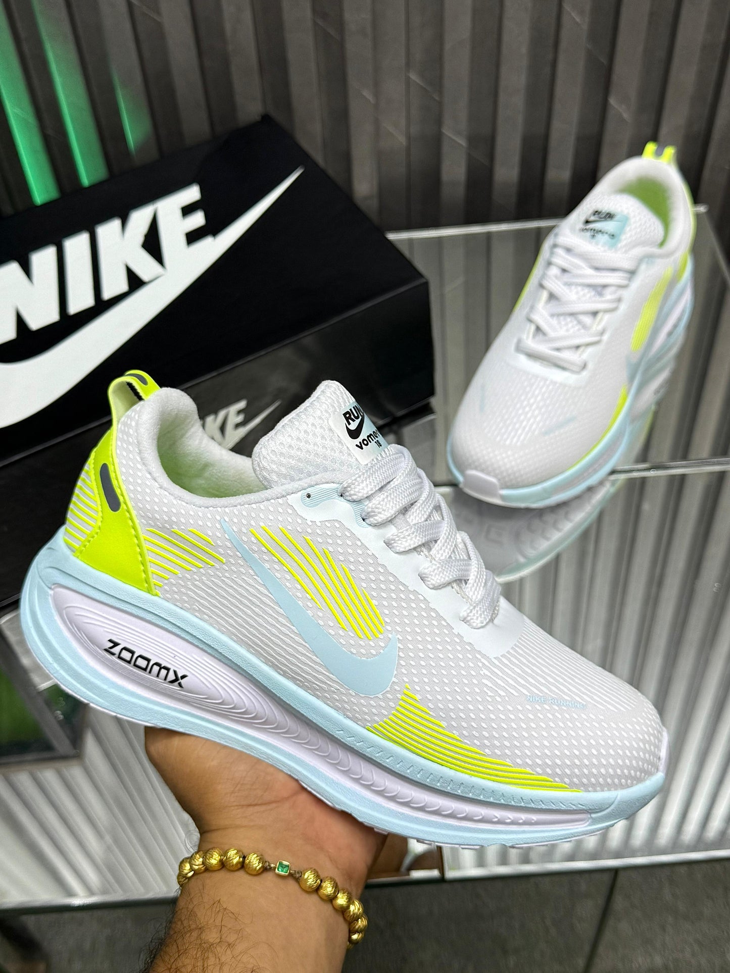 TENIS NIKE REACT INFINITY FLY RUN 4